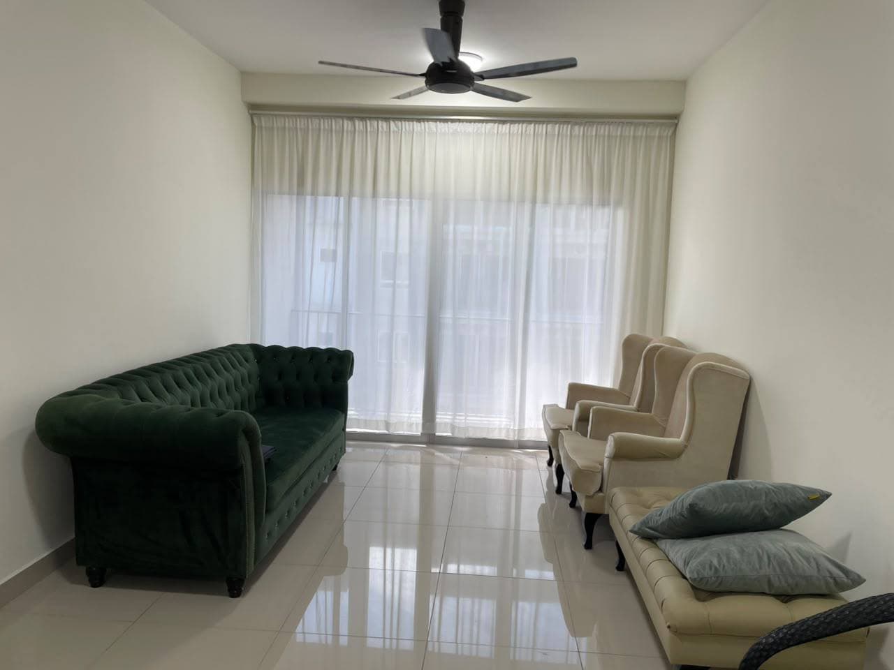 MIRO KAJANG APARTMENT LUAS 1,200 SQFT FULLY FURNISHED