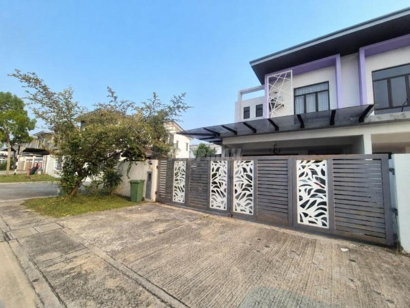 Renovated 2 Storey End Lot House - 2 Storey Summer Breeze Setia Ecohill 2,