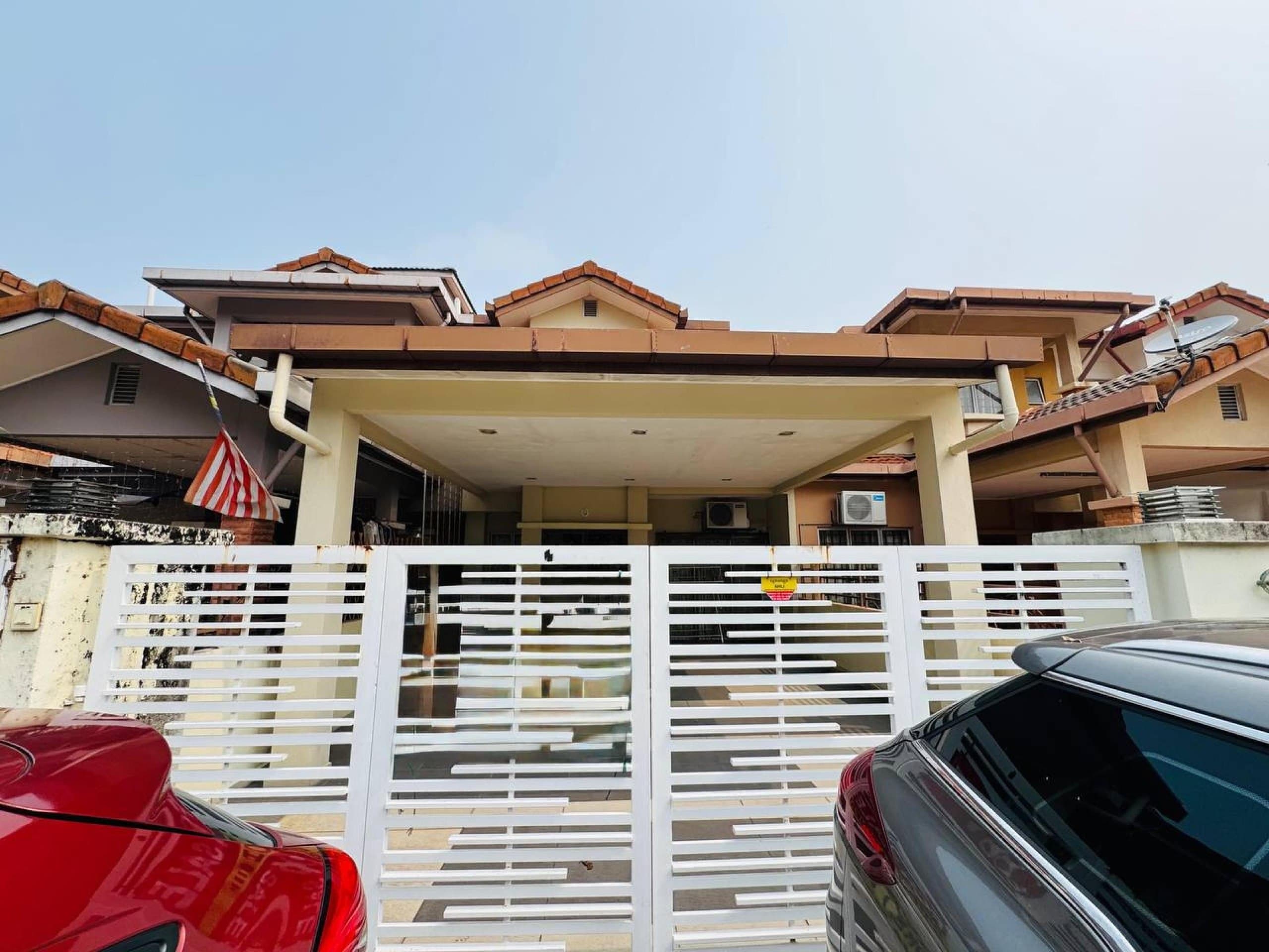 Kenanga Garden Taman Bukit Subang Near Denai Alam Elmina, Double Storey House - Image 1