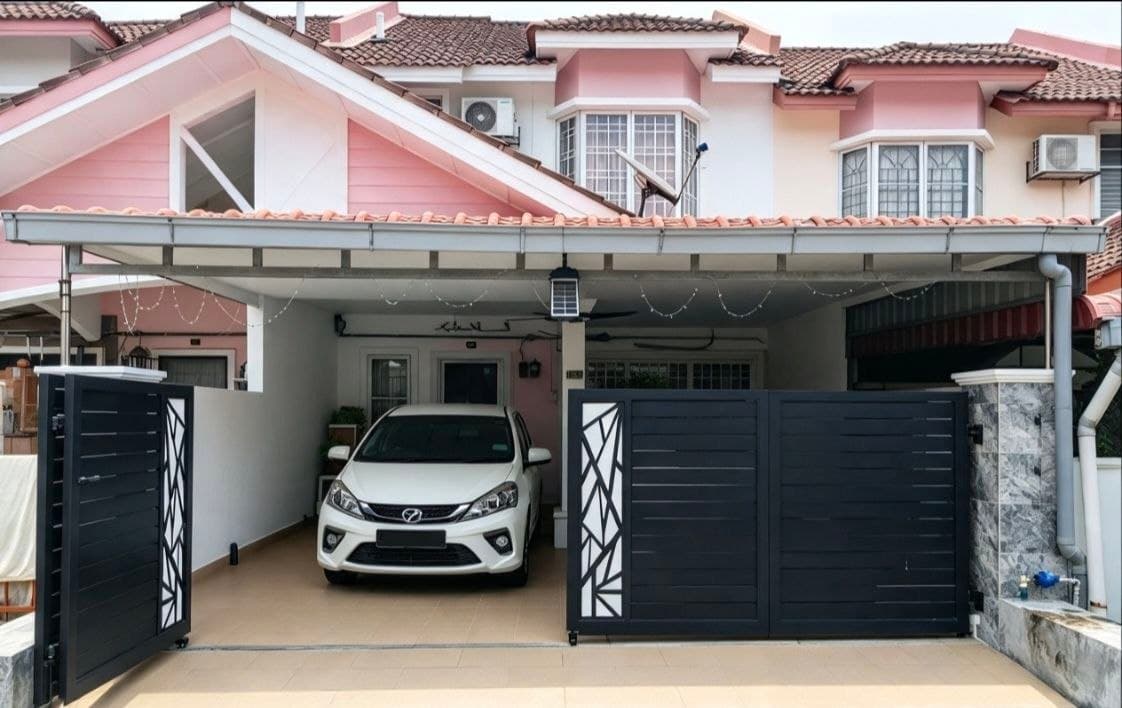 2-Storey Terrace House Tamu Hill Park Batang Kali Selangor - Image 1