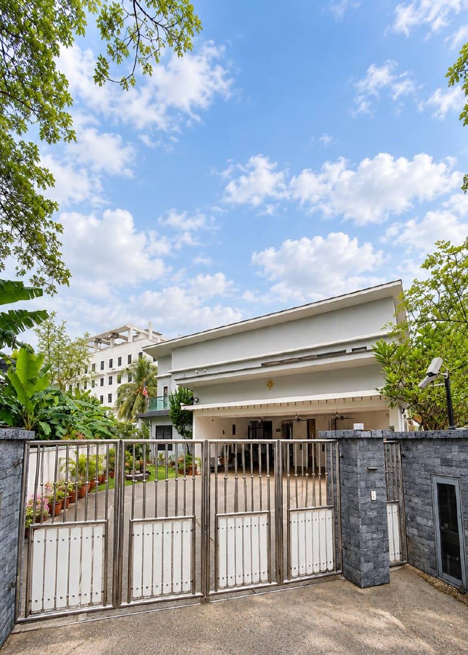 Double Storey Bungalow House, Taman Ampang Utama, Ampang, Selangor - Image 1