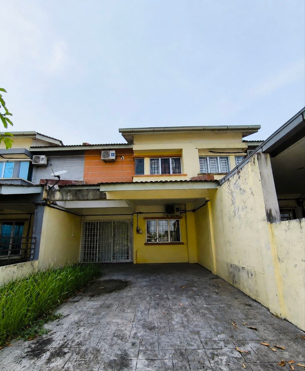 1.5 Storey Terrace House Taman Dataran Abadi Sepang