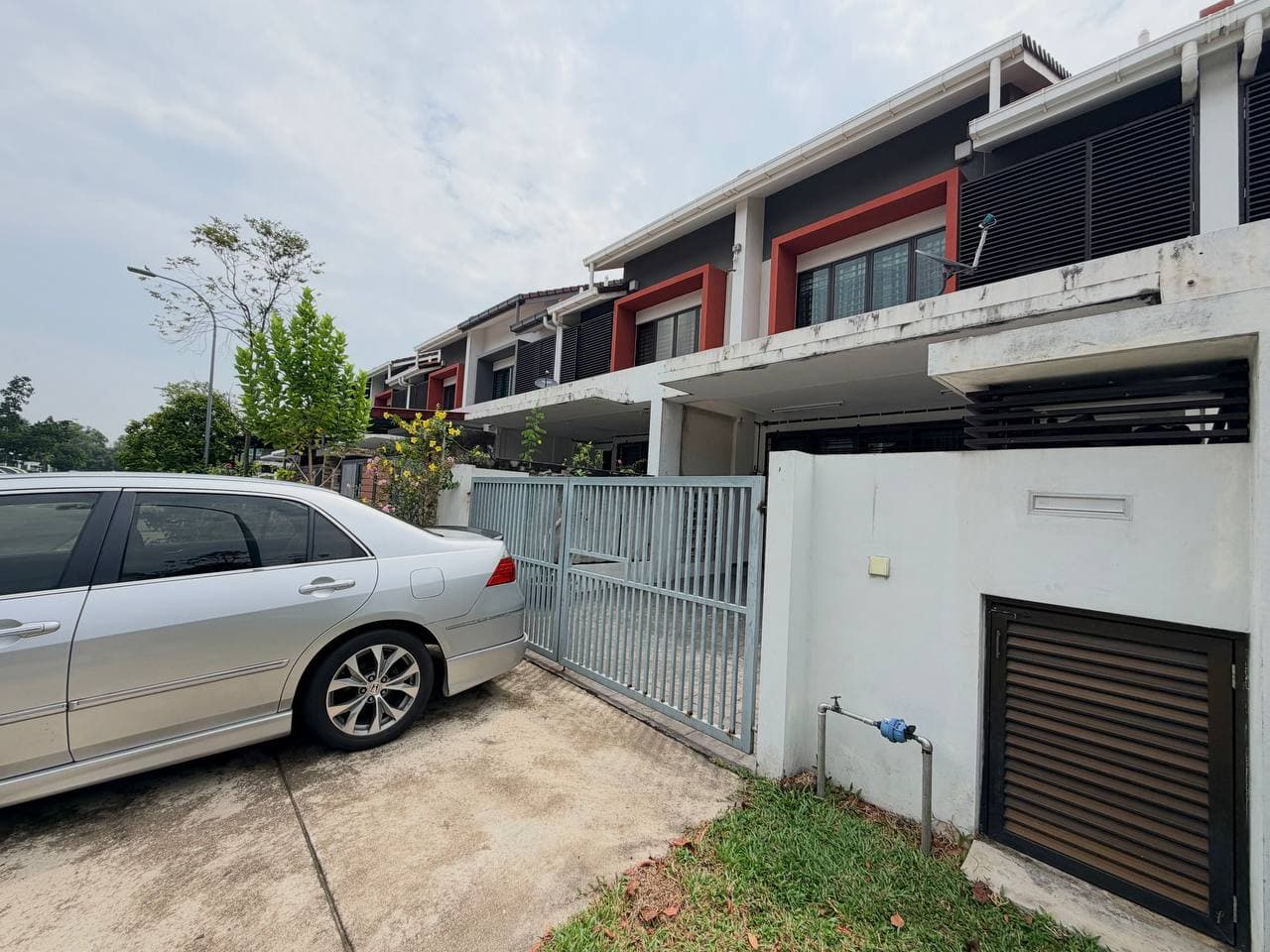 Double Storey Terrace Intermediate House Type Nobat Bandar Bukit Raja Klang