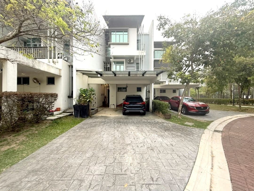 3-Storey Parklink Terrace, Schumann Symphony Hills, Cyberjaya