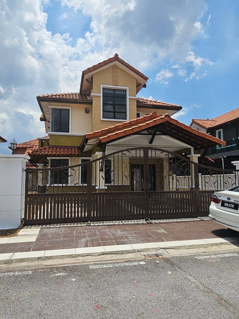 Bungalow 2 Tingkat Aman Perdana, Klang