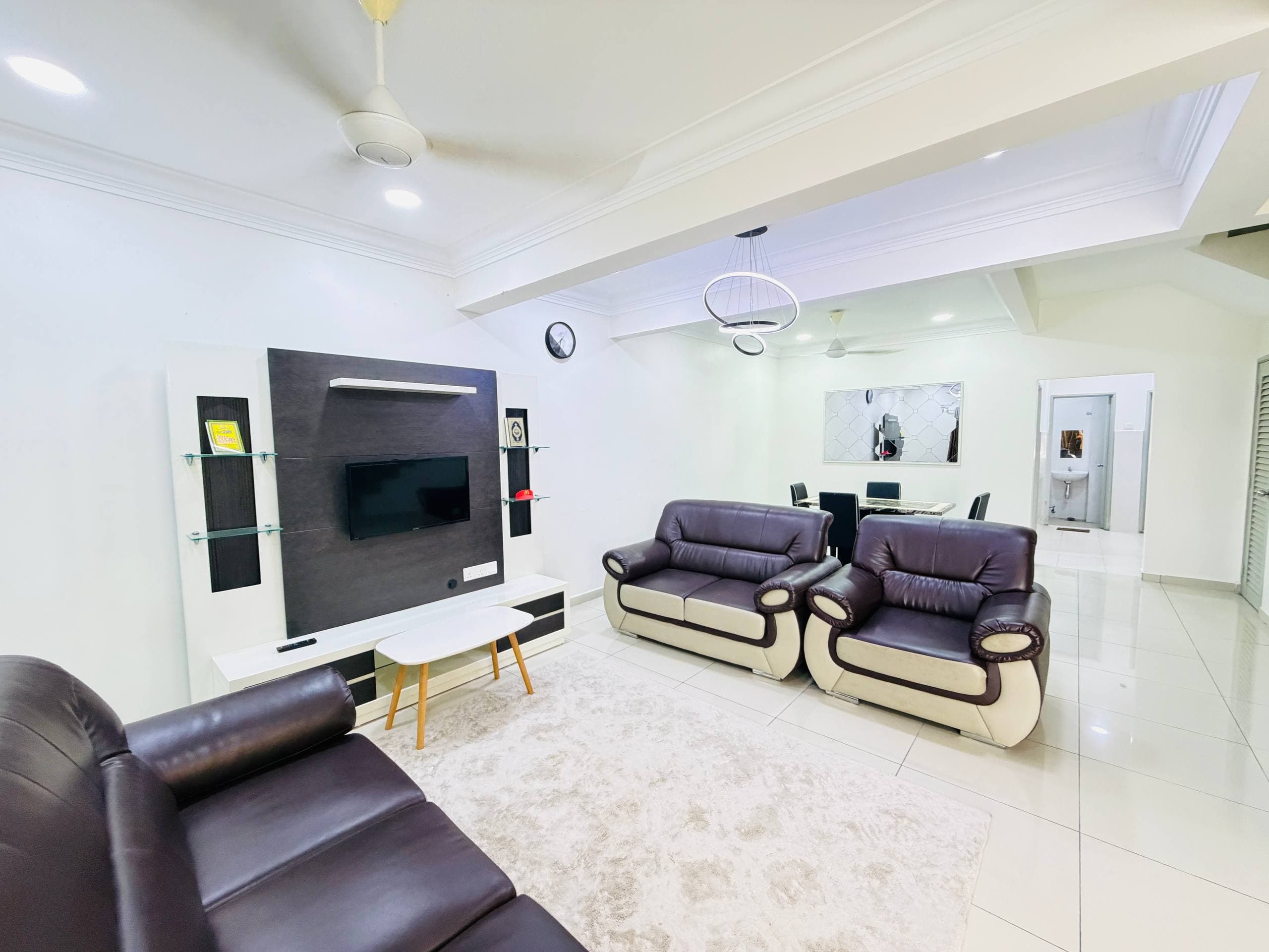 2.5 Storey Terrace House Taman Warisan Kuala Selangor - Image 1