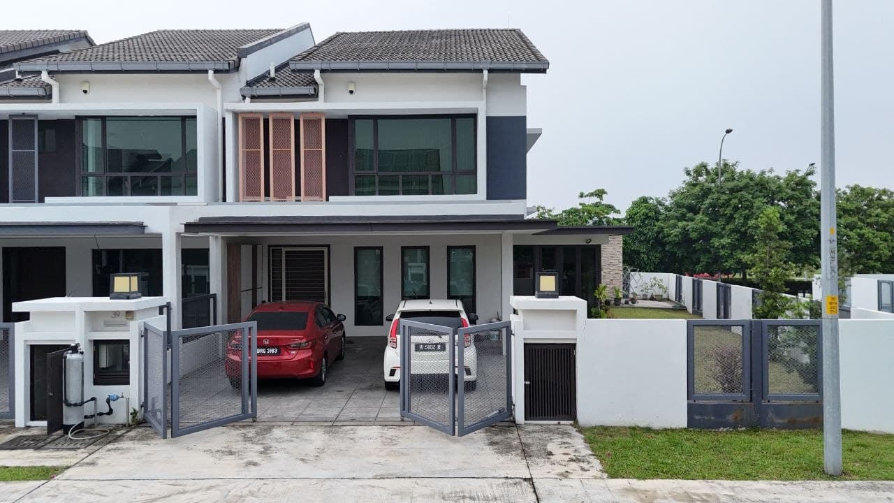 2-Storey Terrace House End Lot Athira - Bandar Bukit Raja, Klang