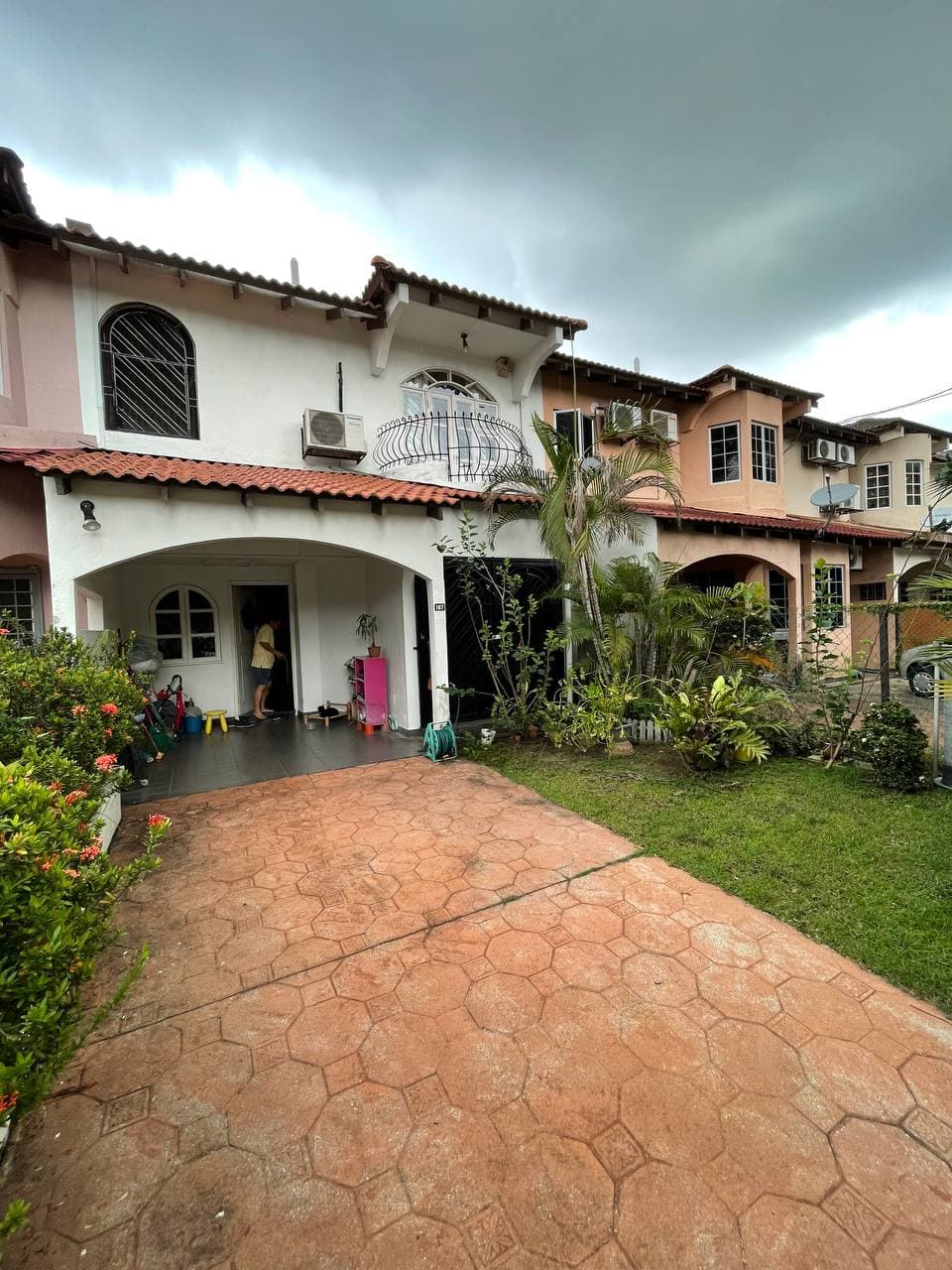 USJ 2 Double Storey Intermediate Unit - Image 1