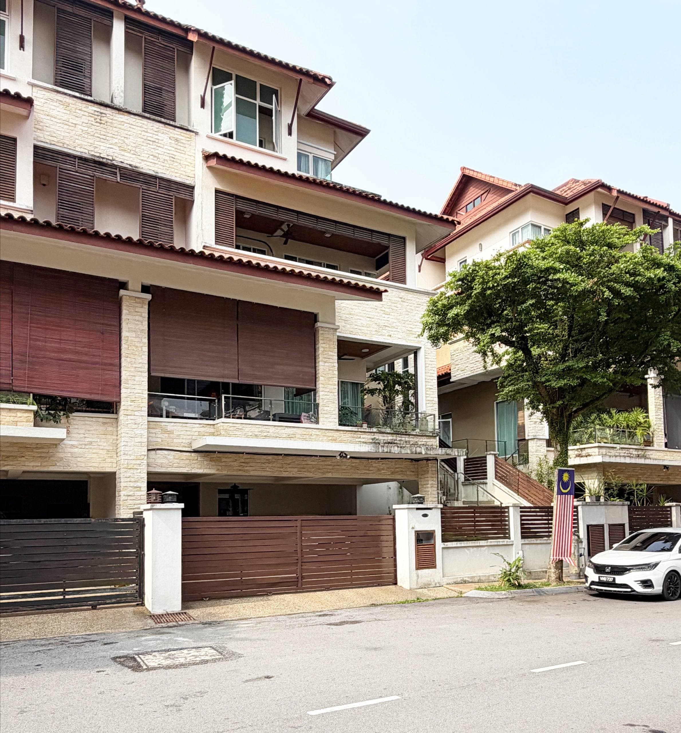 2 Storey Bungalow, Taman Sri Ampang, 68000 Selangor - Image 1