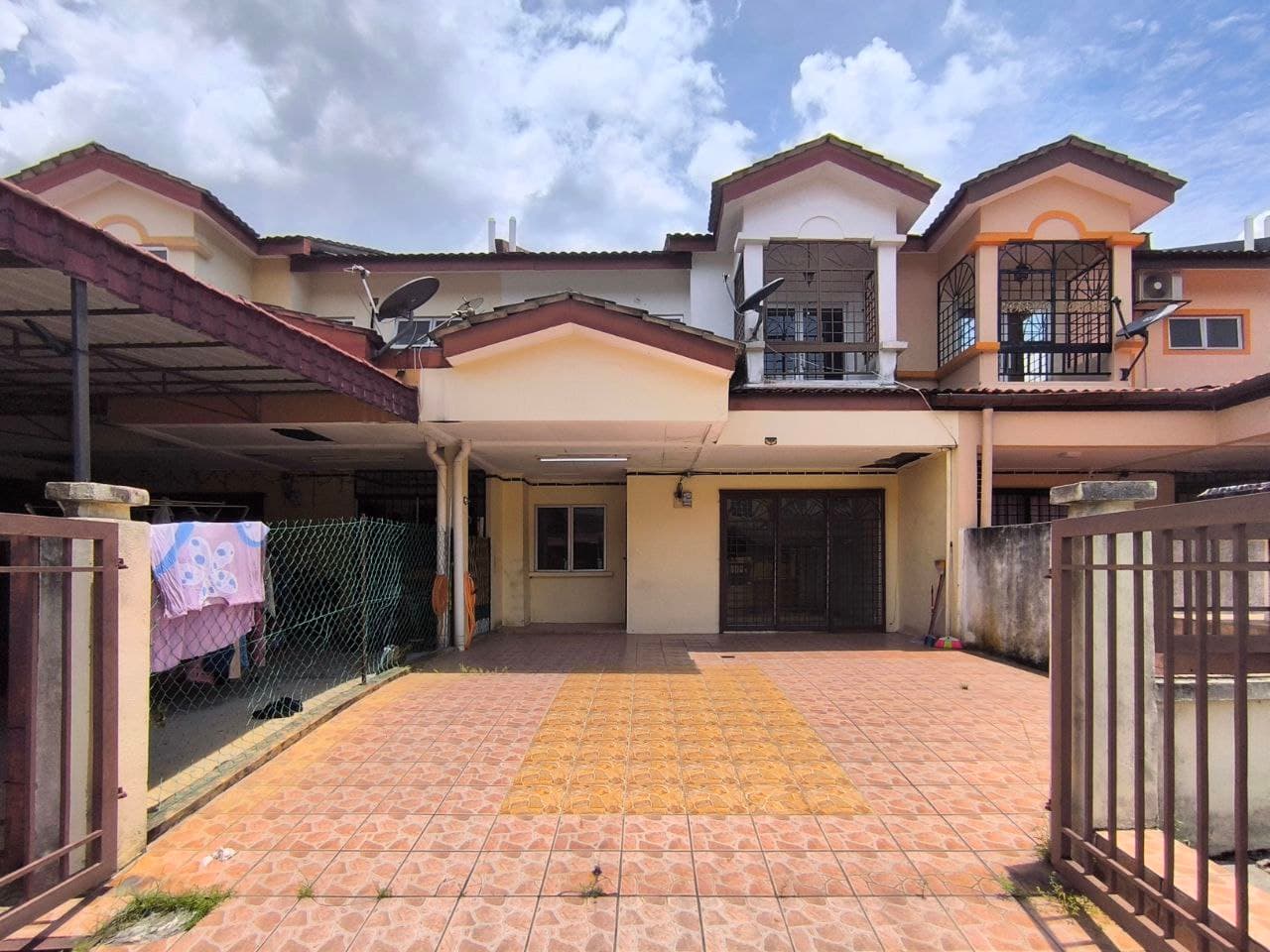 Double Storey Taman Universiti, Jalan Cerdik, Kajang