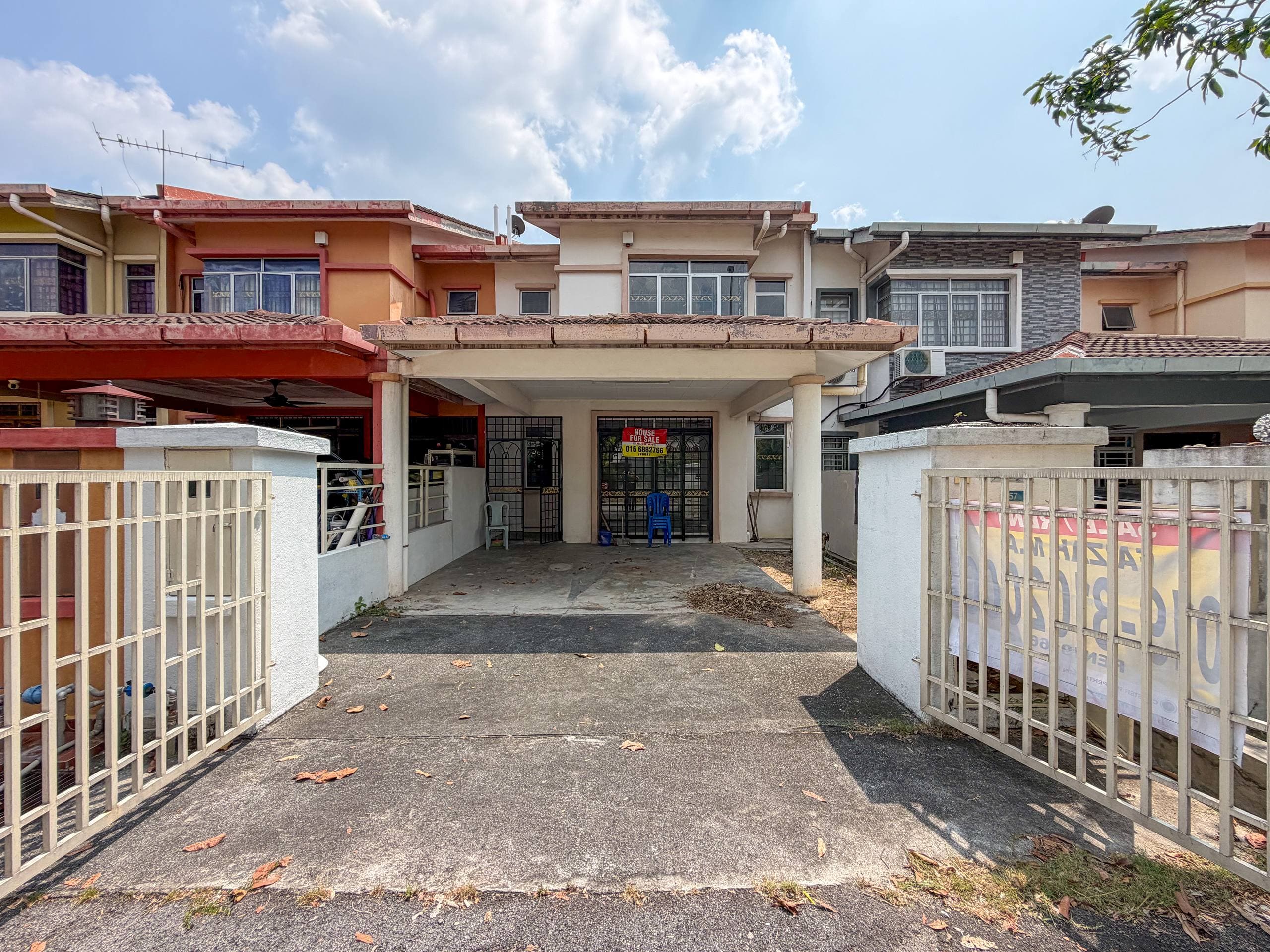 Double Storey Terrace at Putra Tropika, Bandar Sri Putra, Kajang Bangi