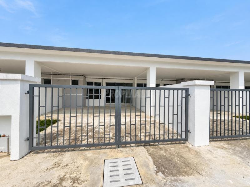 Brand New 4 Room Single Storey Taman Nusa Seri Cengal Mantin