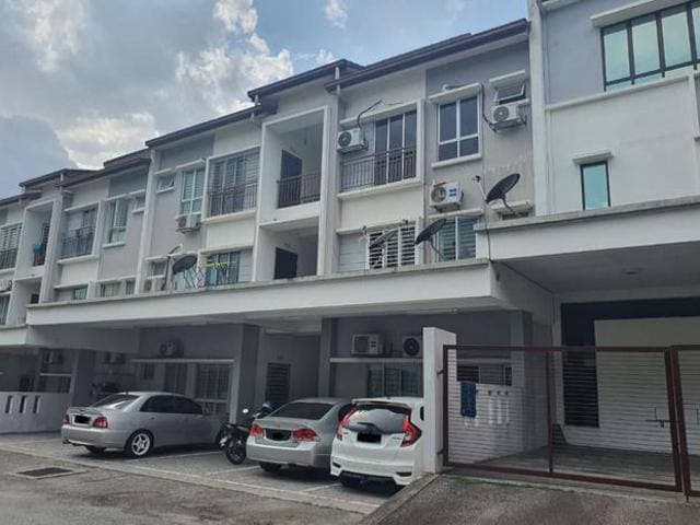 Townhouse Taman Tropika 2, Sg Tangkas Kajang