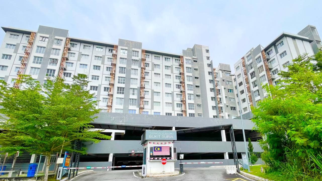 FULL LOAN Surian Tropika Apartment Taman Bukit Suria Kajang Selangor - Image 1