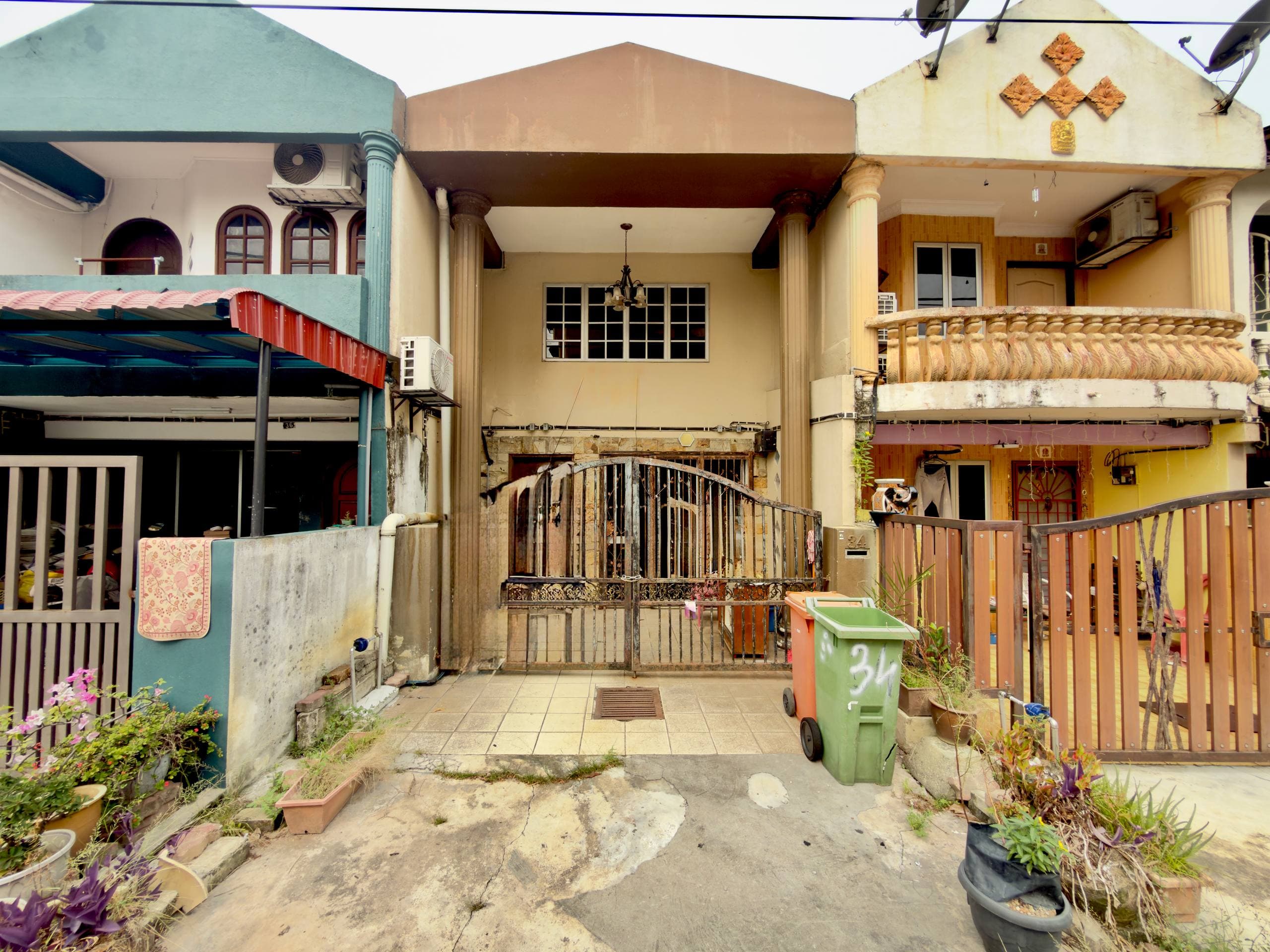 2 Storey Terrace Kampung Lindungan PJS 6 Bandar Sunway, Petaling Jaya Selangor - Image 1