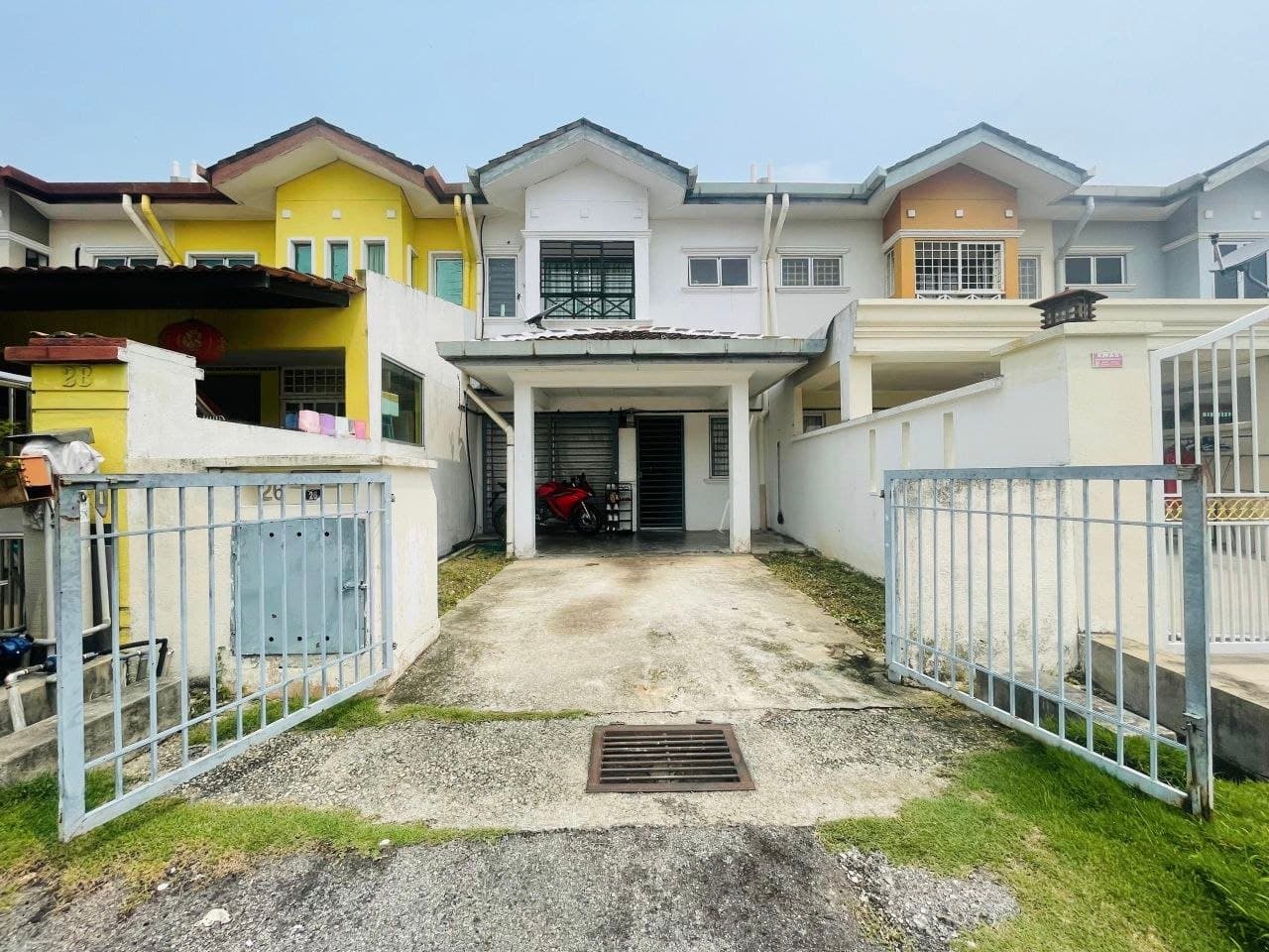 Double Storey House Taman Lestari Putera, Seri Kembangan - Image 1