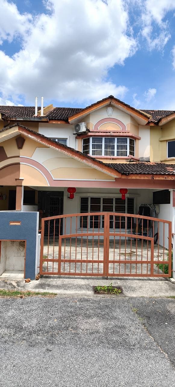 2-Storey Terrace House Taman Desa Mewah Semenyih Kajang - Image 1