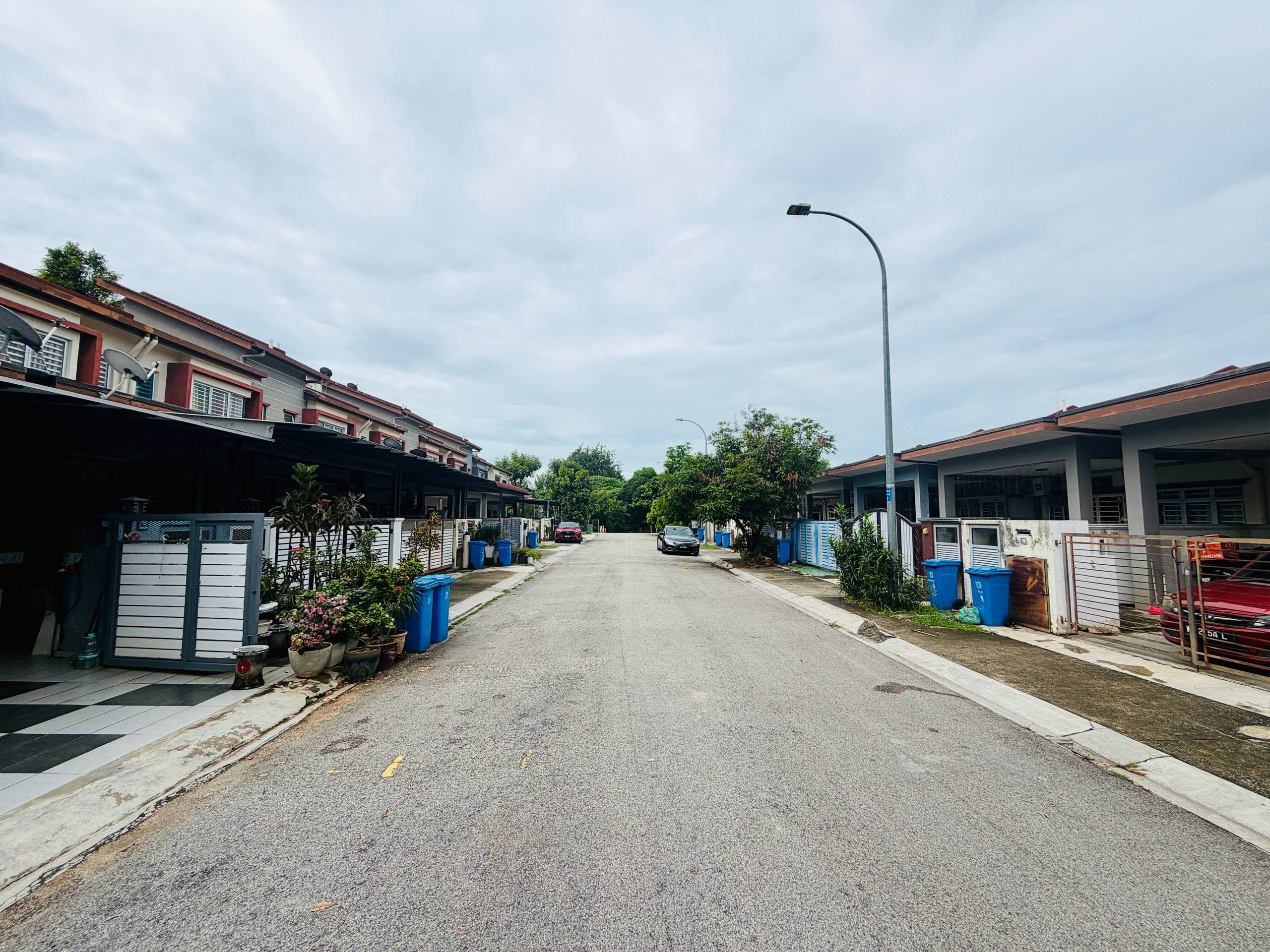 Rumah Teres Satu Tingkat Jalan Haji Abu Bakar Seksyen 30 Shah Alam - Image 1