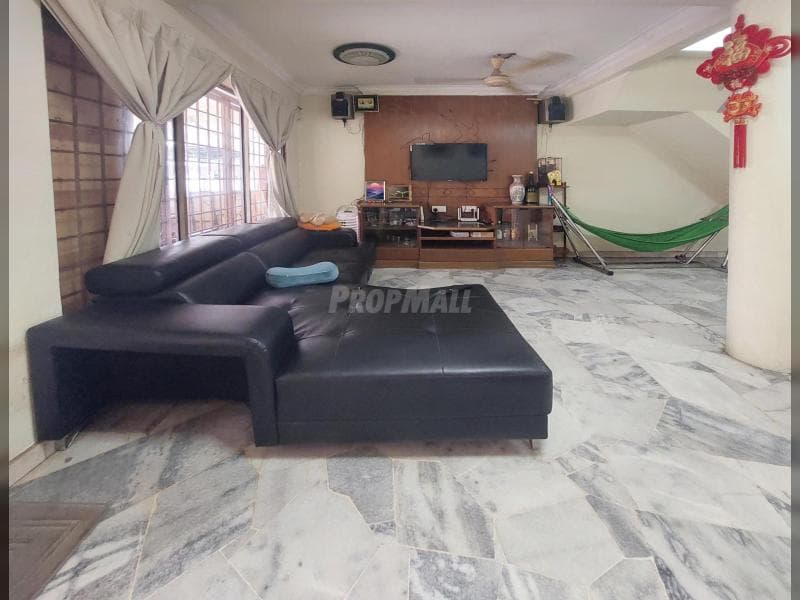 Taman Kinrara, Puchong, 2 Storey House for sale - Image 1
