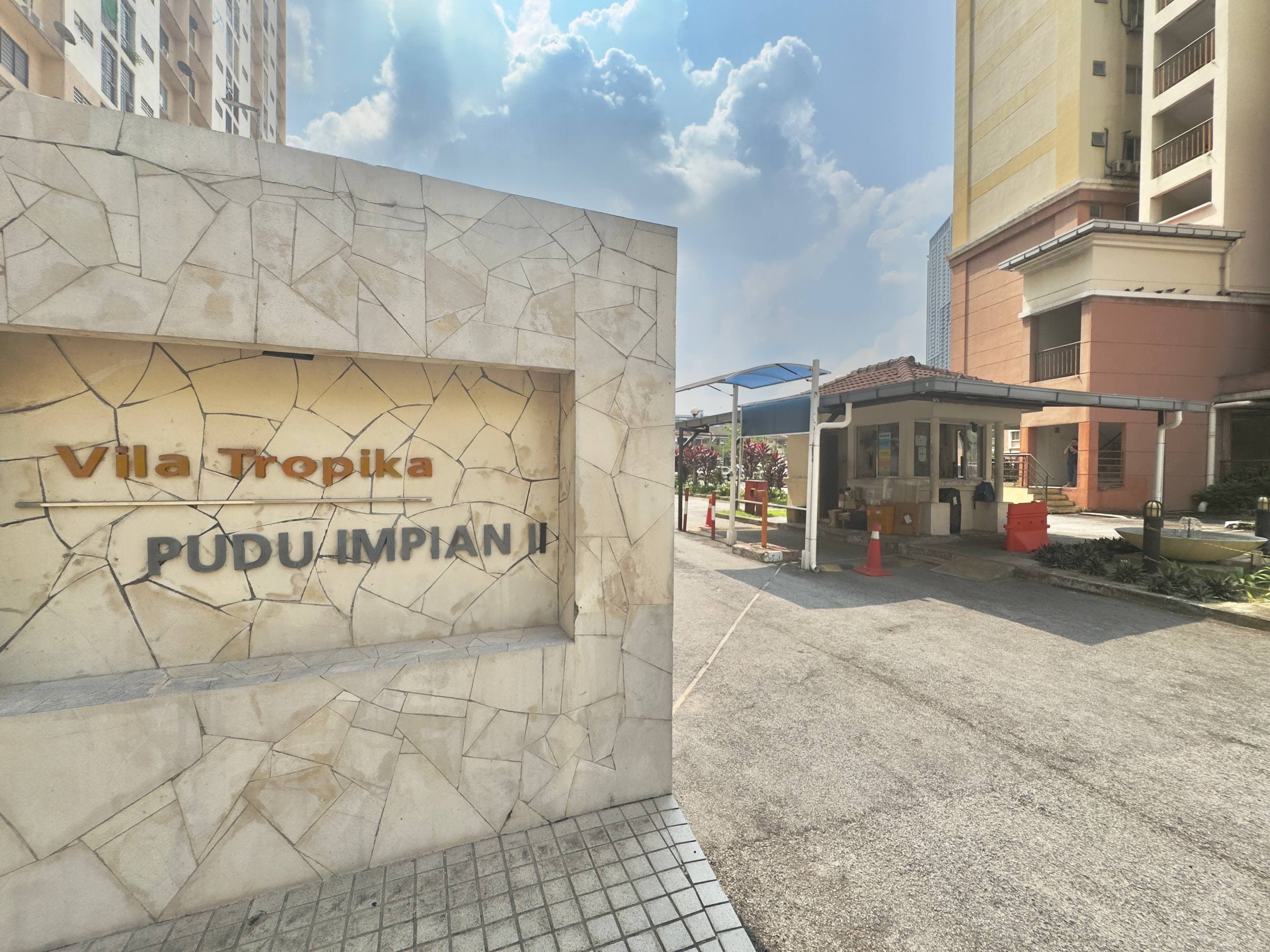 Villa Tropika Pudu Impian II - Image 1