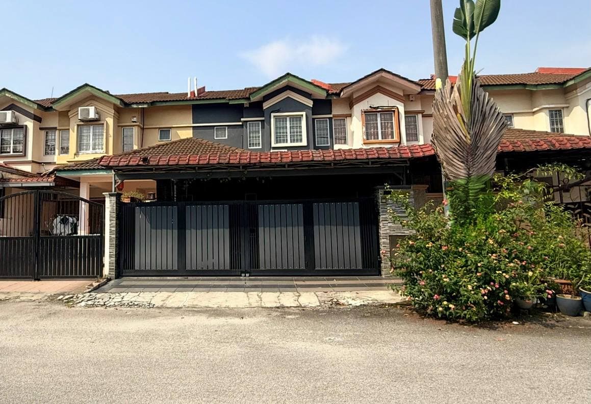 2 Storey Terrace Intermediate Bandar Puteri Klang - Image 1