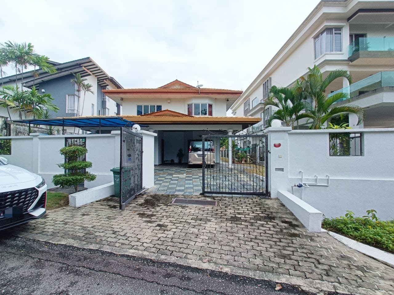 2 Storey Bungalow in Damansara Heights Kuala Lumpur - Image 1