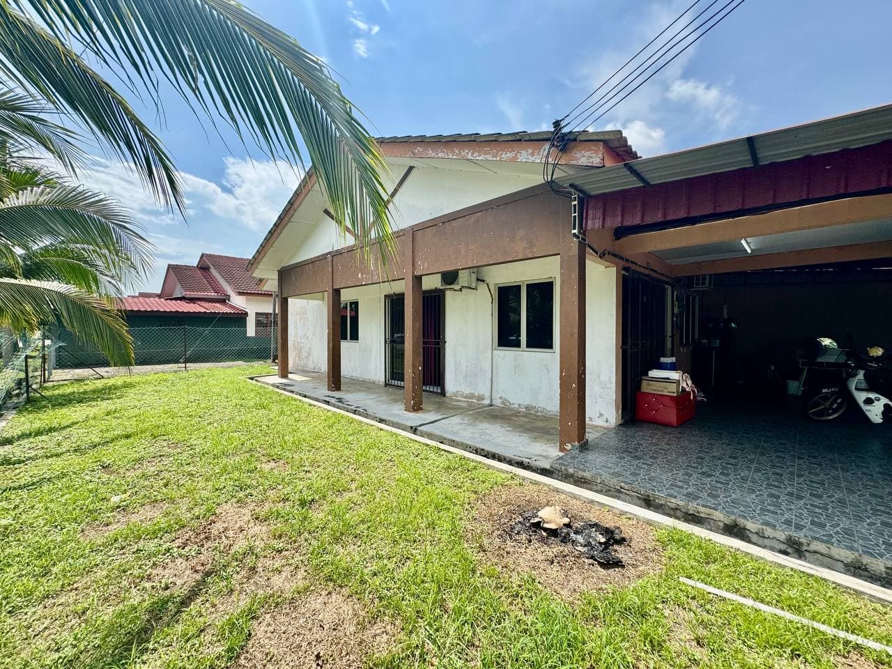 Corner Lot Single Storey Taman Perepat Indah Kapar Klang - Image 1