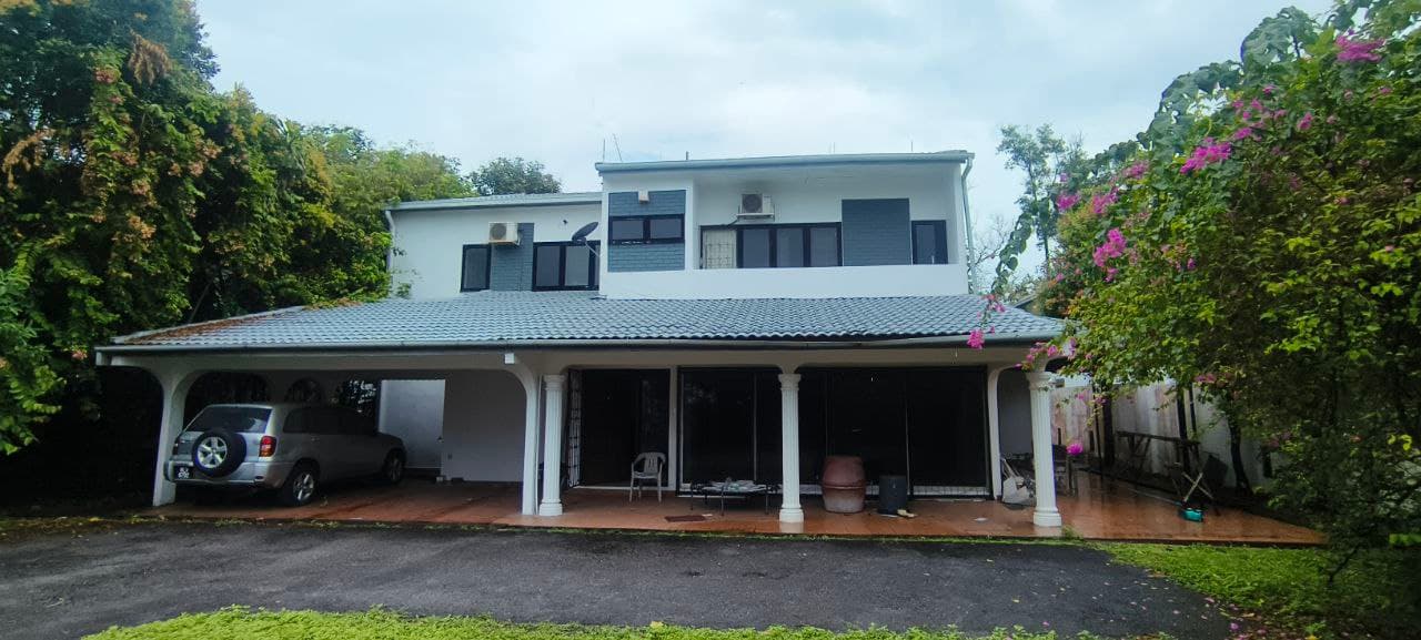 2 Storey Banglo Bandar Baru Bangi Seksyen 1 - Image 1