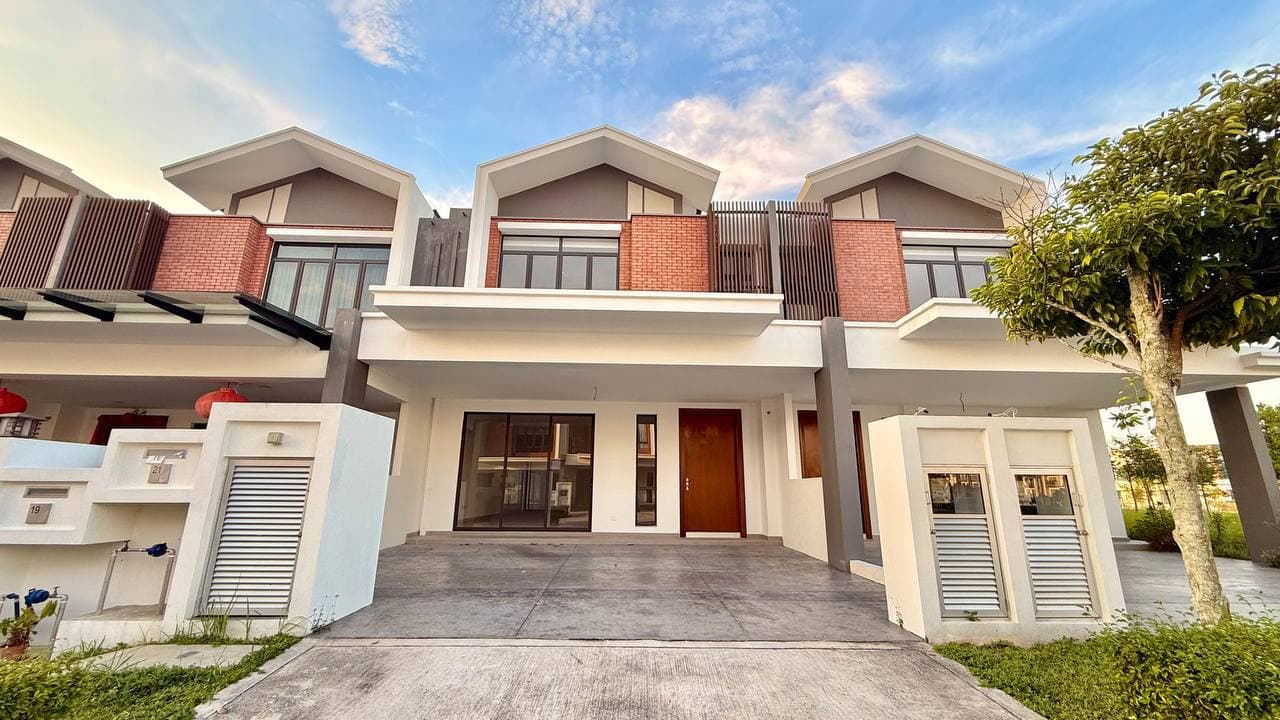 DANAU EMBUN JOYA GAMUDA GARDENS, RAWANG Double Storey Landed House - Image 1