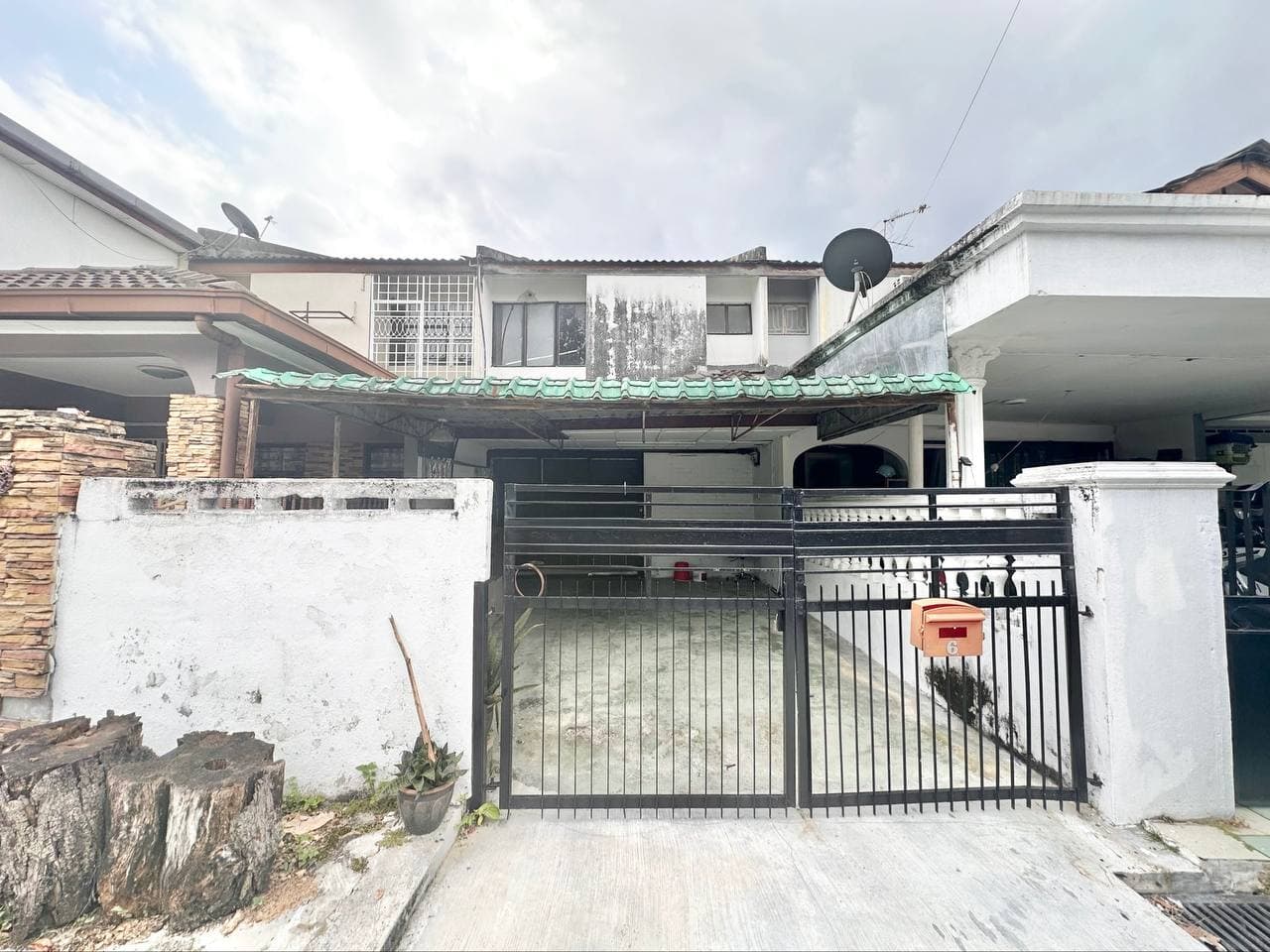 Double Storey House Jalan Indah, Ampang Indah - Image 1