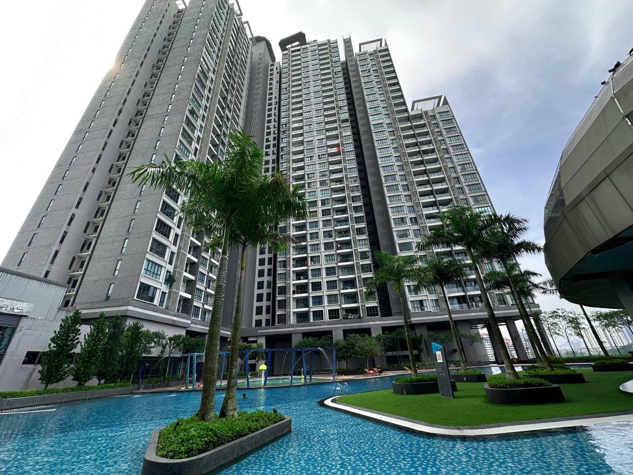 Lakepark Residence Residensi 1 Utara Selayang Biggest Unit - Image 1