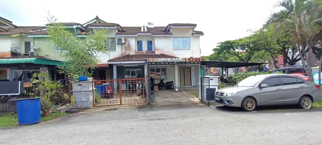 Double Storey Terrace, Jalan Seri Pagi, Saujana Utama - Image 1