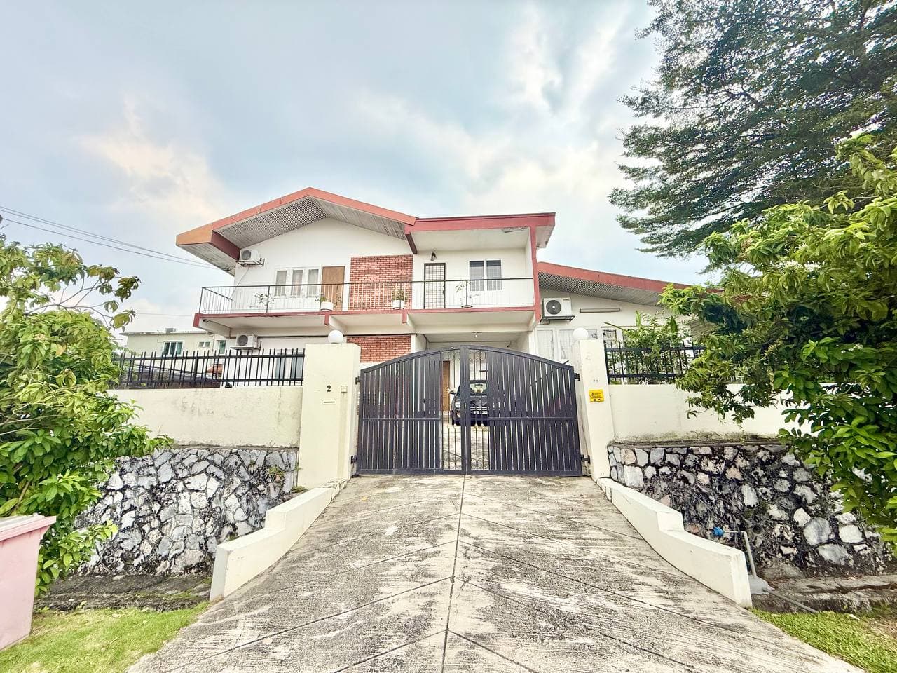 2 Storey Corner Unit Bungalow Seksyen 14, Petaling Jaya - Image 1