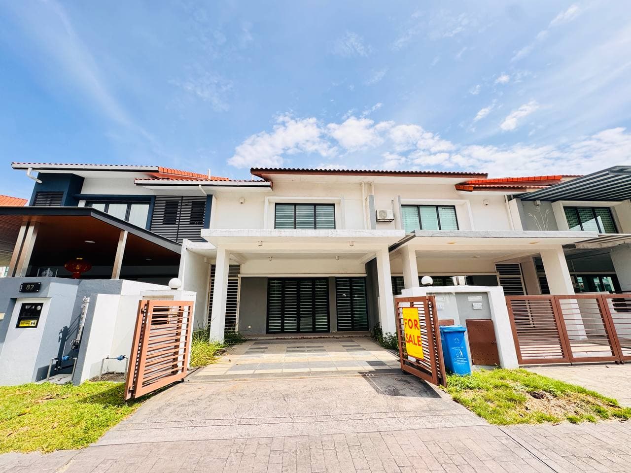 Double Storey Superlink Pentas 2 Alam Impian Shah Alam - Image 1
