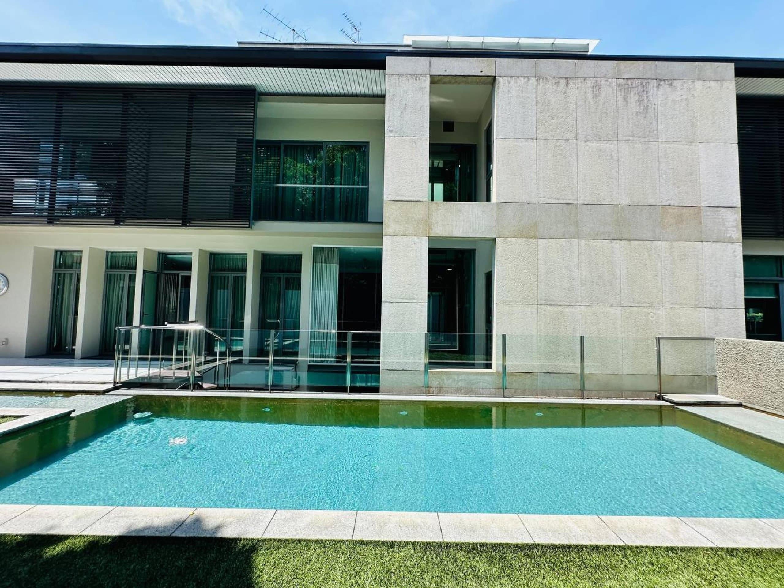 Bungalow 3 Storey Enclave Bangsar - Image 1