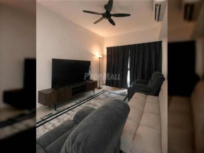 M Centura Condominium Partially Furnished Renovated - Image 1