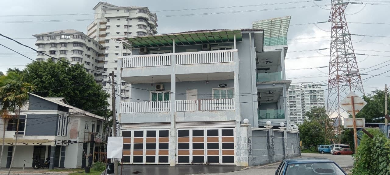 3.5 Storey Bungalow, Kg Perwira Jaya, Desa Pandan - Image 1