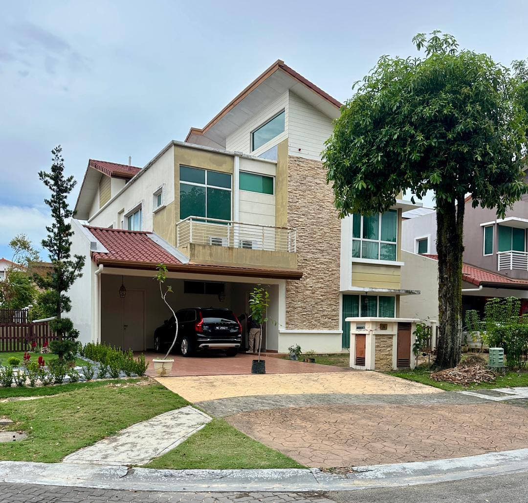 Fully Furnished Bungalow Setia Eco Park Phase 8 Setia Alam - Image 1