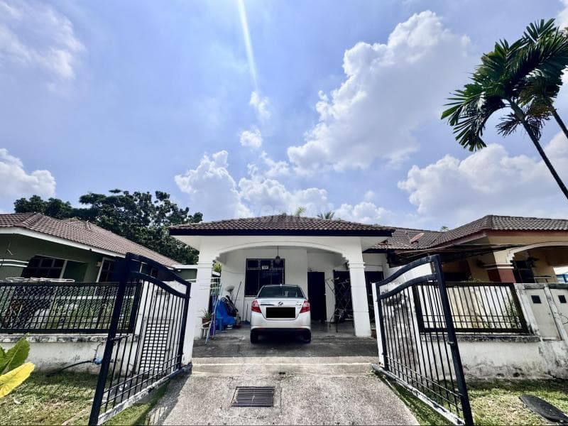 Single Storey Semi-Detached House Kota Warisan, Sepang, Selangor - Image 1