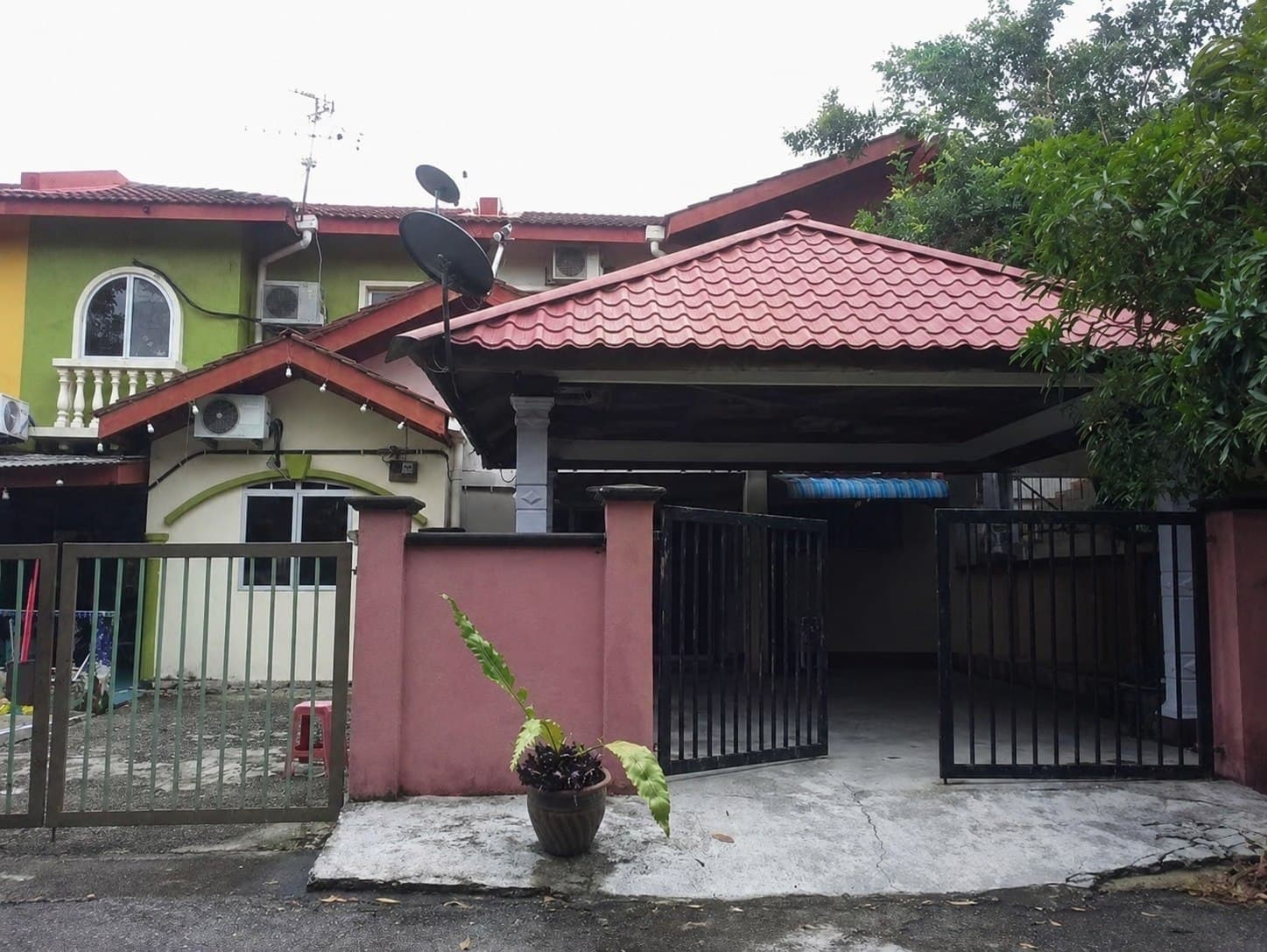 Double Storey Terrace House at Laguna Park Pulau Indah, Selangor - Image 1