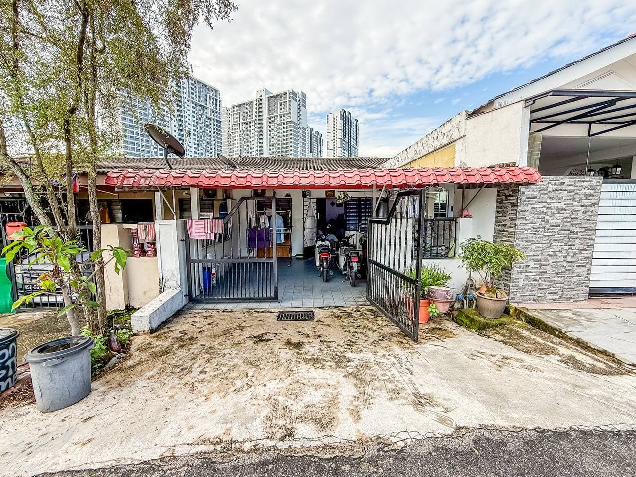 Renovated Facing Open Taman Cheras Perdana CP3, Bandar Tun Hussien Onn - Image 1