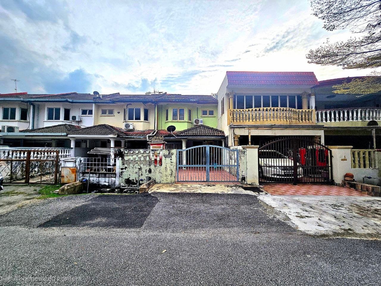 Two Storey Terrace House Taman Wawasan Bdr Baru Ampang - Image 1