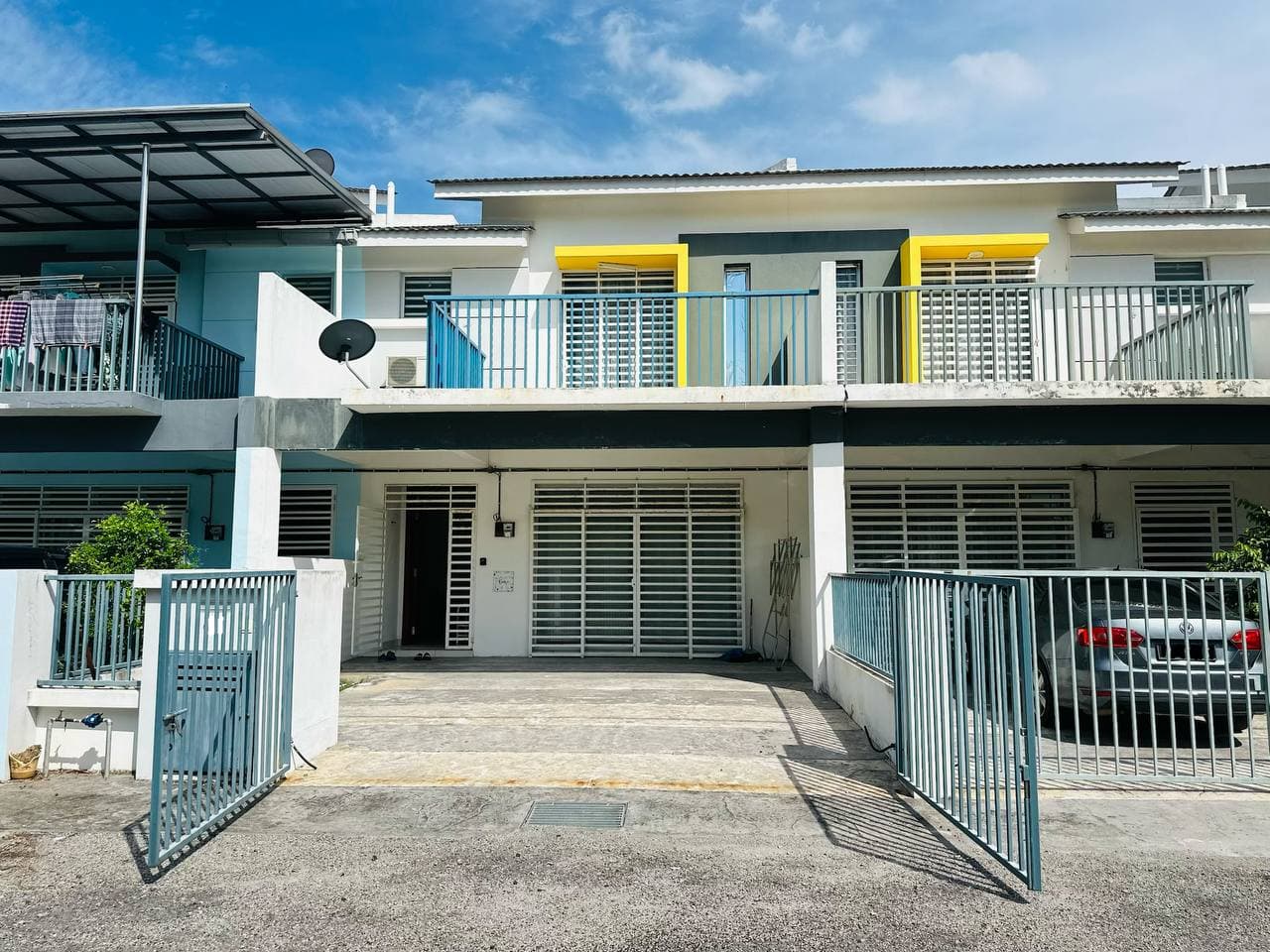 Renovated Double Storey Terrace Jalan Raja Udang, Pantai Sepang Putra - Image 1