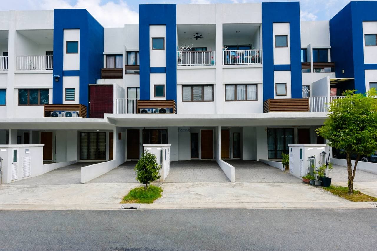 Ayden Townhouse, Warisan Puteri, Kota Warisan Sepang - Image 1