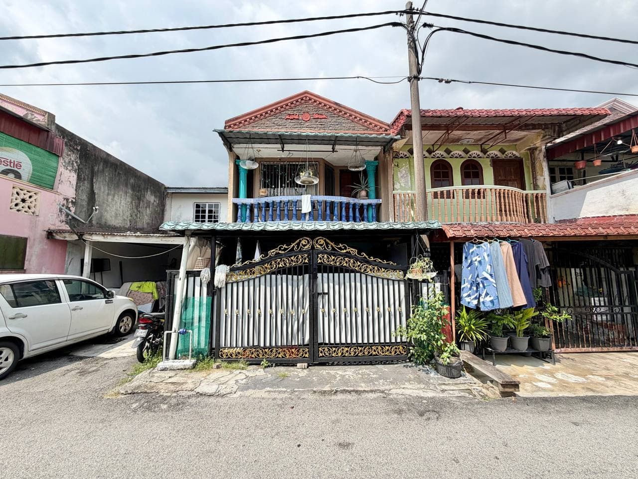 Renovated Double Storey Terrace, Lorong PJS 2D, Taman Medan, PJ - Image 1