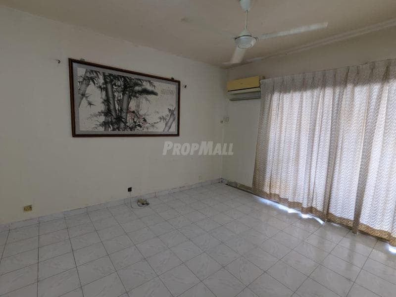 2 Storey Terrace House, Damansara Jaya - Image 1