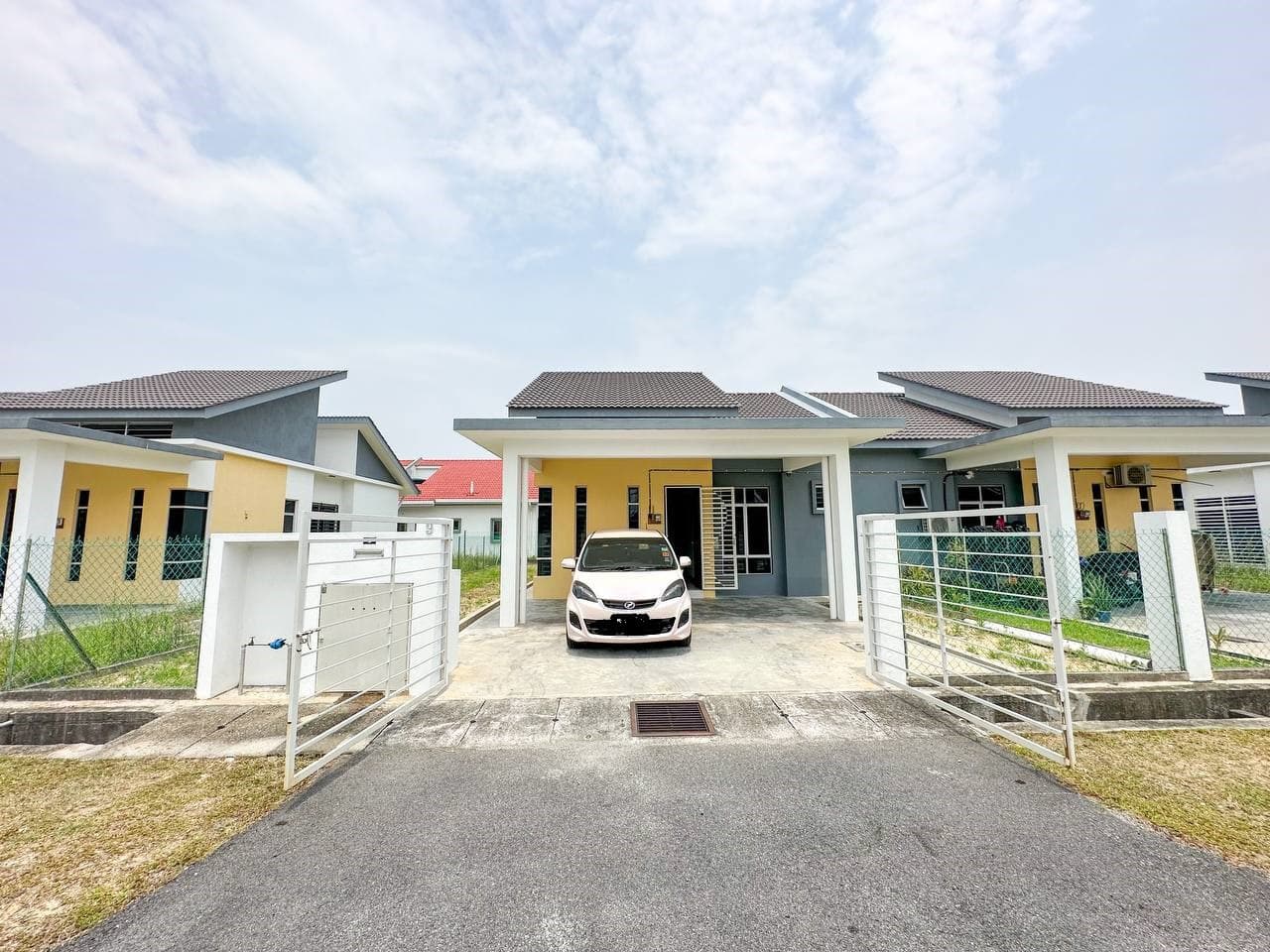 Single Storey Semi-D House Taman Salak Pekerti, Salak Tinggi, Sepang - Image 1