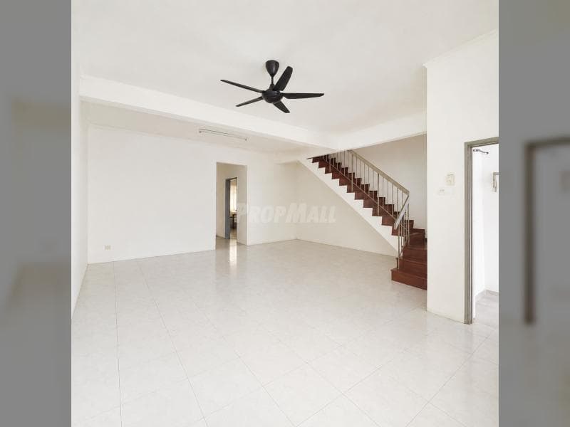 PUJ 2 Puncak Jalil Double Storey House Non Bumi 4 Room - Image 1