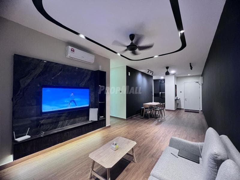 Fully Renovated Fully Furnished Corner Unit Condominium in Bandar Saujana Putra - Image 1