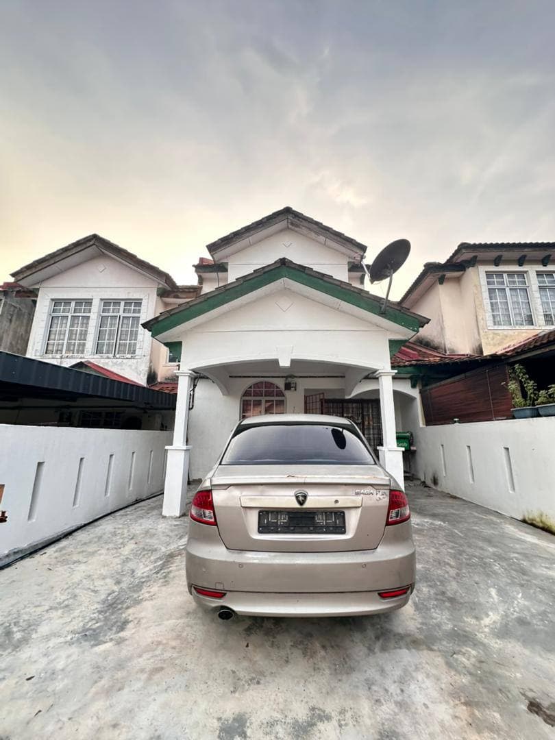 Teres 2 Tingkat Lorong Gugusan Alam Puncak Alam - Image 1